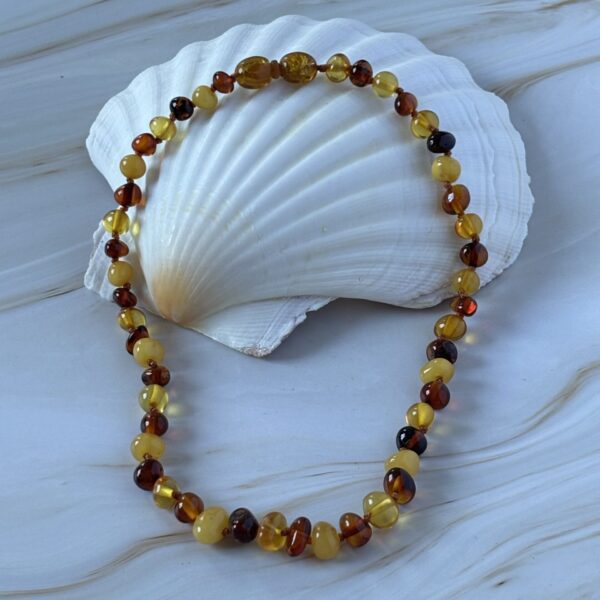 Collier bébé ambre naturelle multicolore – bijou apaisant traditionnel