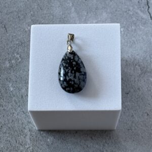 Pendentif goutte obsidienne neige pierre naturelle