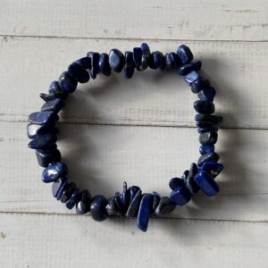 Bracelet en éclats de lapis lazuli lithothérapie