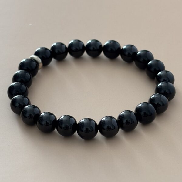 Bracelet perles jais naturel – bijou de protection contre les énergies négatives et le stress