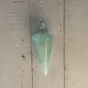 Pendule aventurine verte naturel – outil de radiesthésie pour équilibre émotionnel et ouverture du cœur