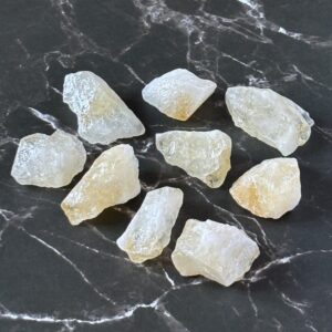 Cristal de citrine brute – gemme solaire pour vitalité, bonheur et attraction de la richesse