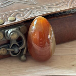 Œuf de Yoni Cornaline poli pierre semi-précieuse bien-être féminin