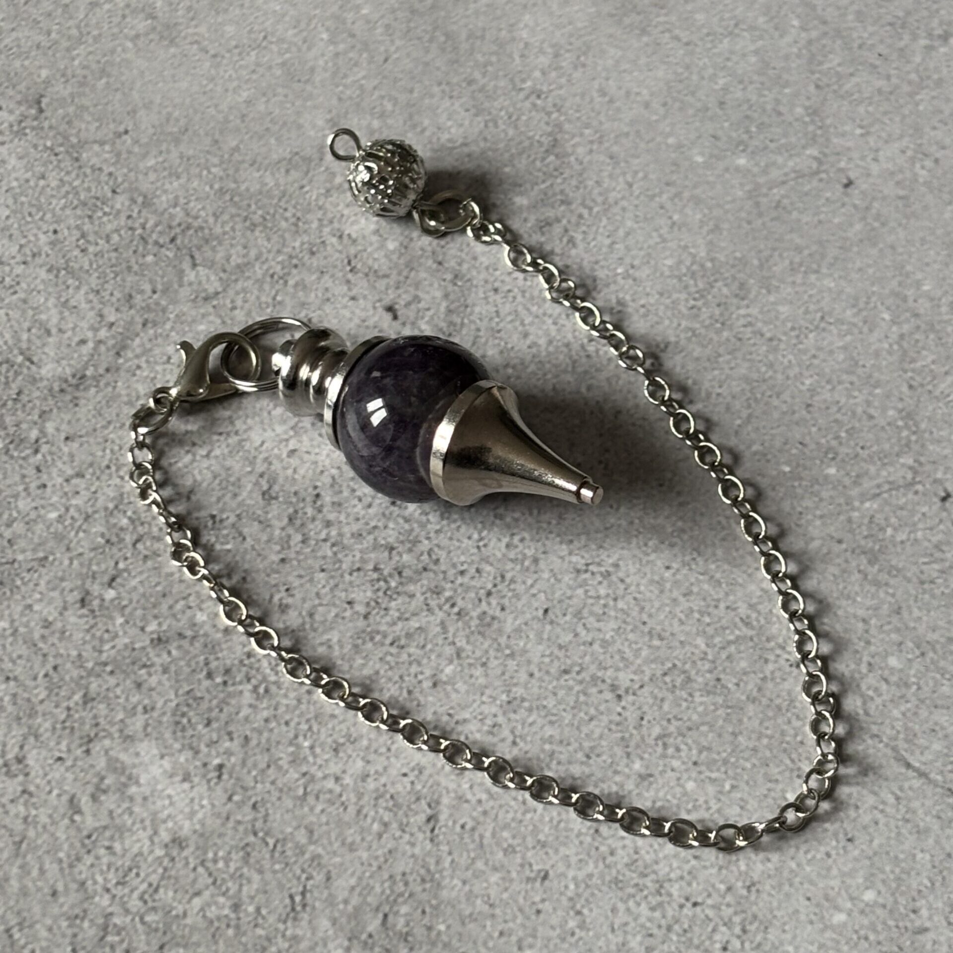 Pendule Sephoroton en améthyste pour méditation et énergétique