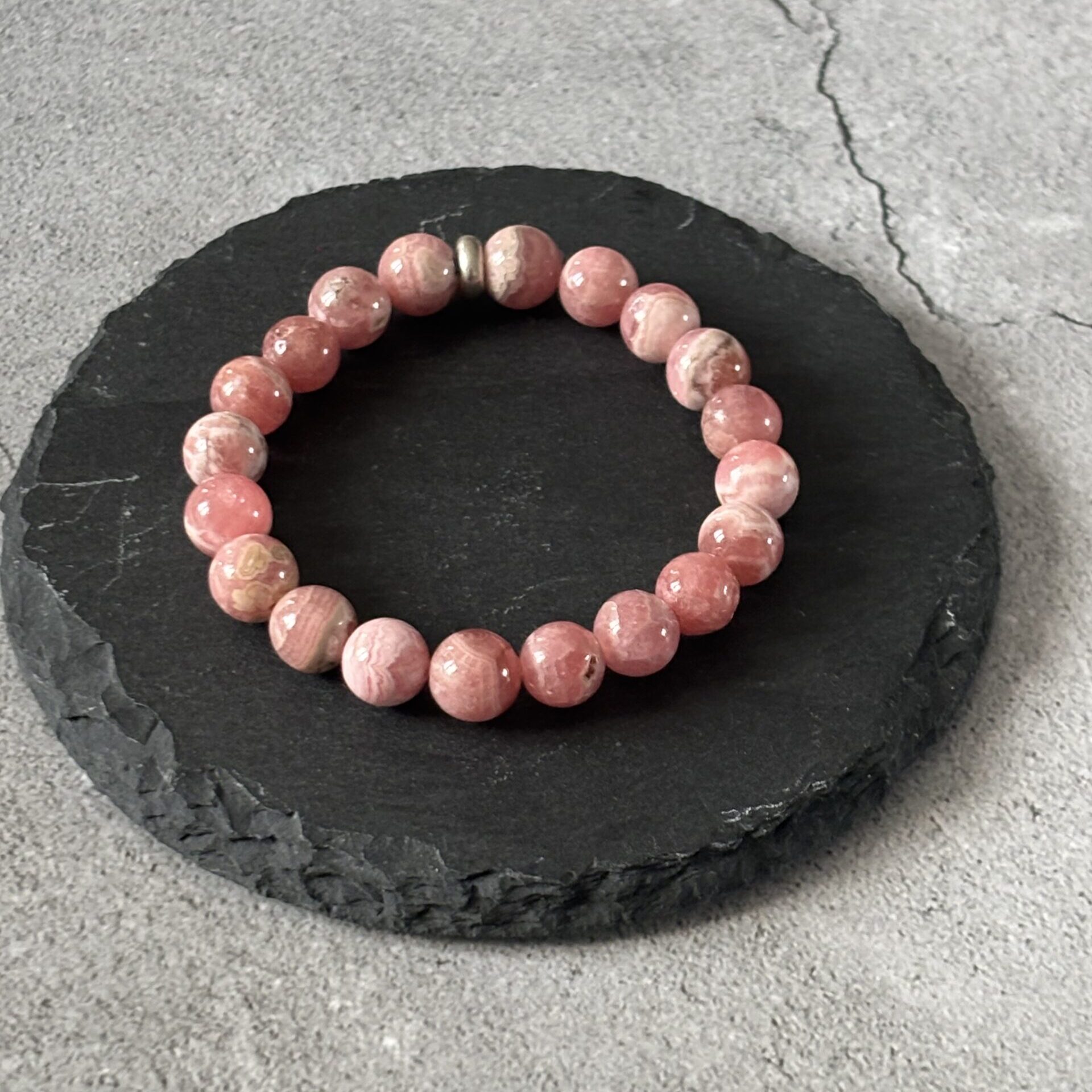 Bracelet rhodochrosite femme – pierre rose apaisante contre le stress – énergie positive et douceur
