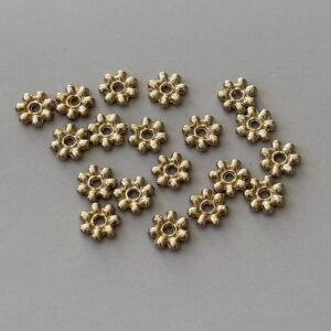 séparateur fleur doré – éclat solaire et raffinement pour créations artisanales