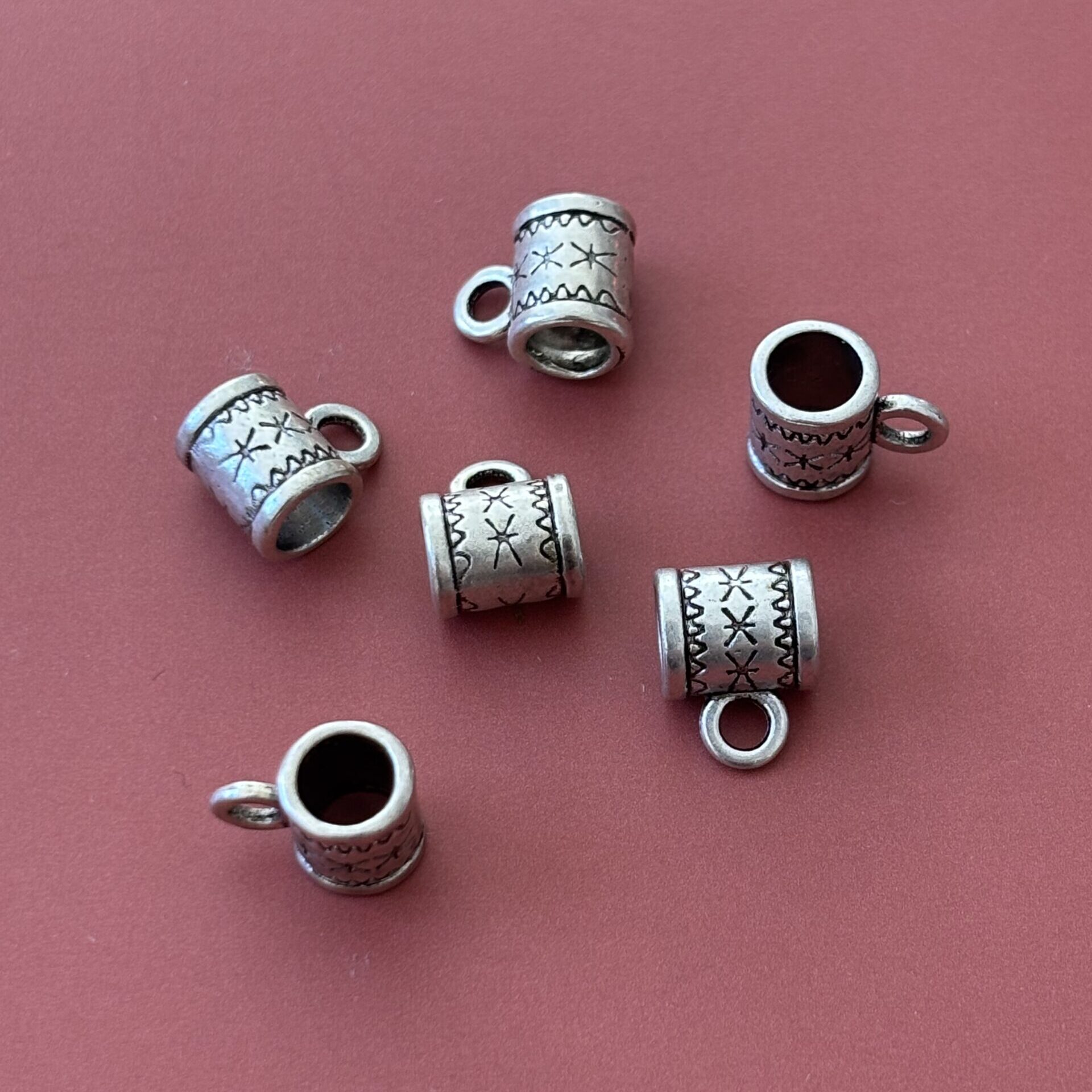 support breloque métal argenté – accessoires de bijouterie pour création artisanale