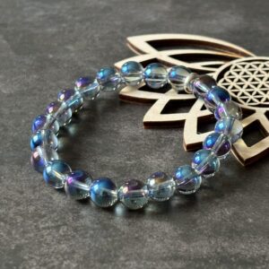 bracelet lithothérapie aqua aura bleu violet – élévation spirituelle, apaisement et intuition
