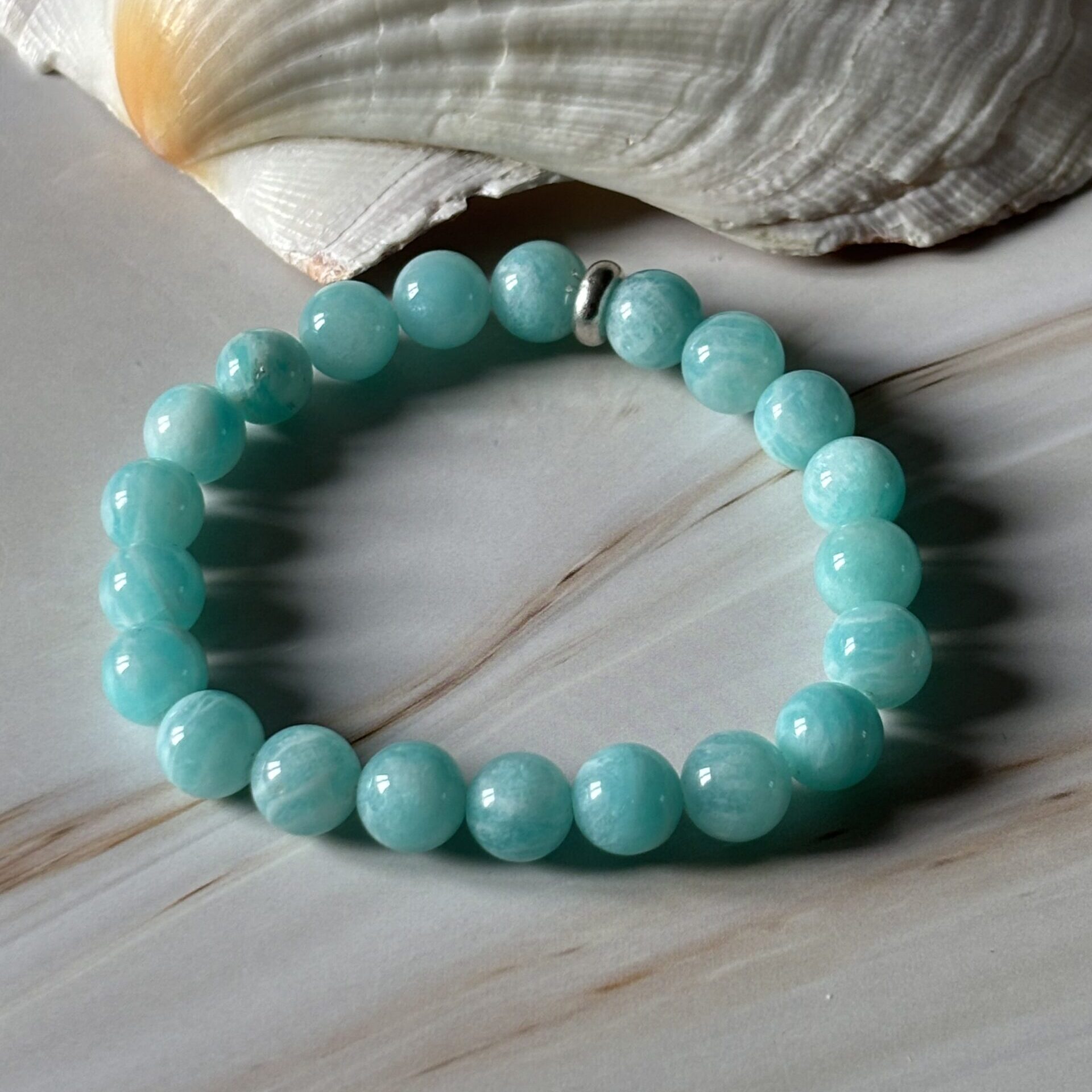 bracelet amazonite extra – douceur des eaux claires et harmonie naturelle