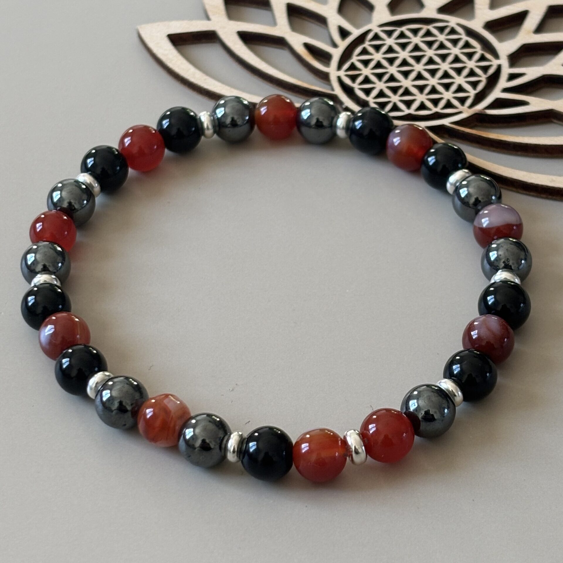 bracelet mal de dos pierres naturelles – chaleur, ancrage et soulagement