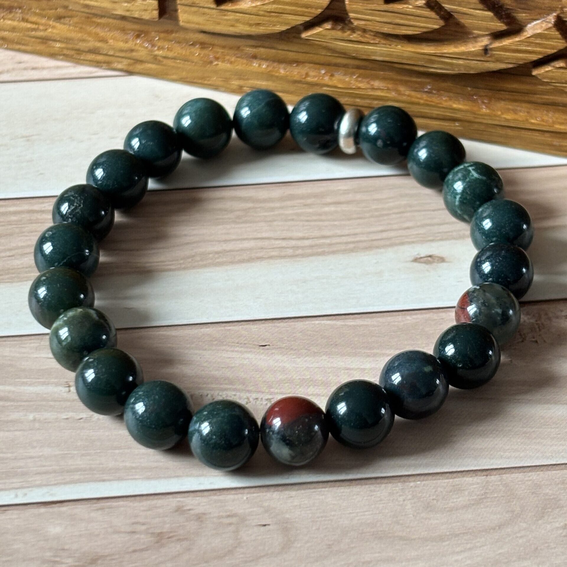Bracelet en jaspe héliotrope – bijou pierre naturelle pour énergie et confiance