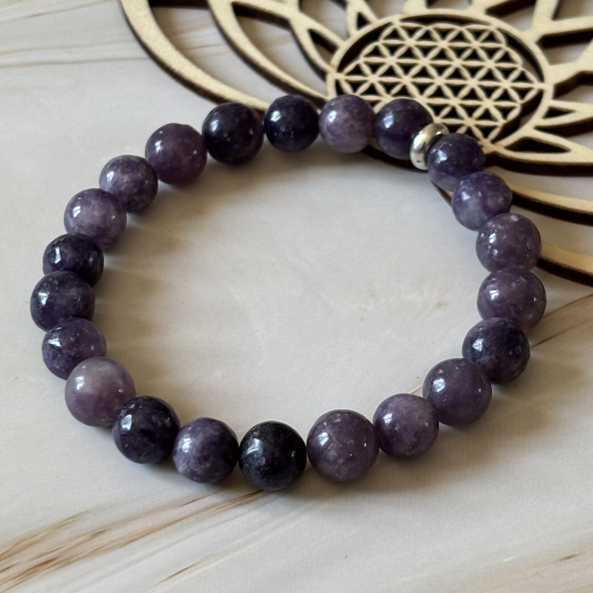 Bracelet en lépidolite violette qualité premium