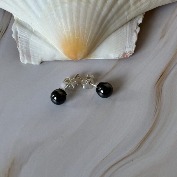 puces d oreilles perles hématite et argent