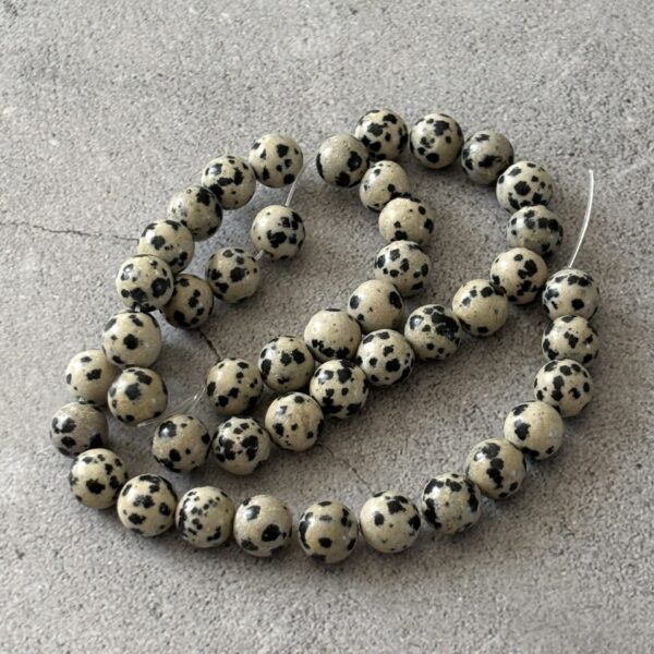 Lot de perles jaspe dalmatien 8 mm pour créations artisanales et sérénité