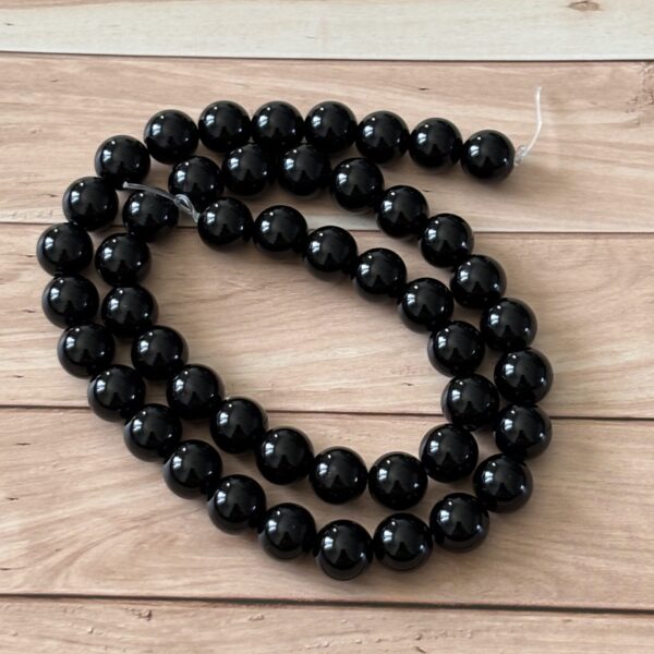 Perles gemmes agate noire 8 mm pour bijoux faits main et ancrage