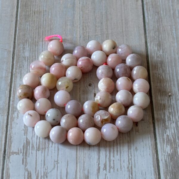 Perles gemmes opale rose 8 mm pour sérénité et ouverture du cœur