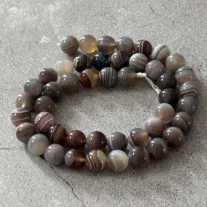 Perles naturelles agate du Botswana 8 mm idéales pour bien-être et harmonie