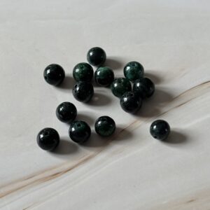 Émeraude foncée perles 6 mm – pierre de sagesse et d’harmonie pour bracelets et colliers