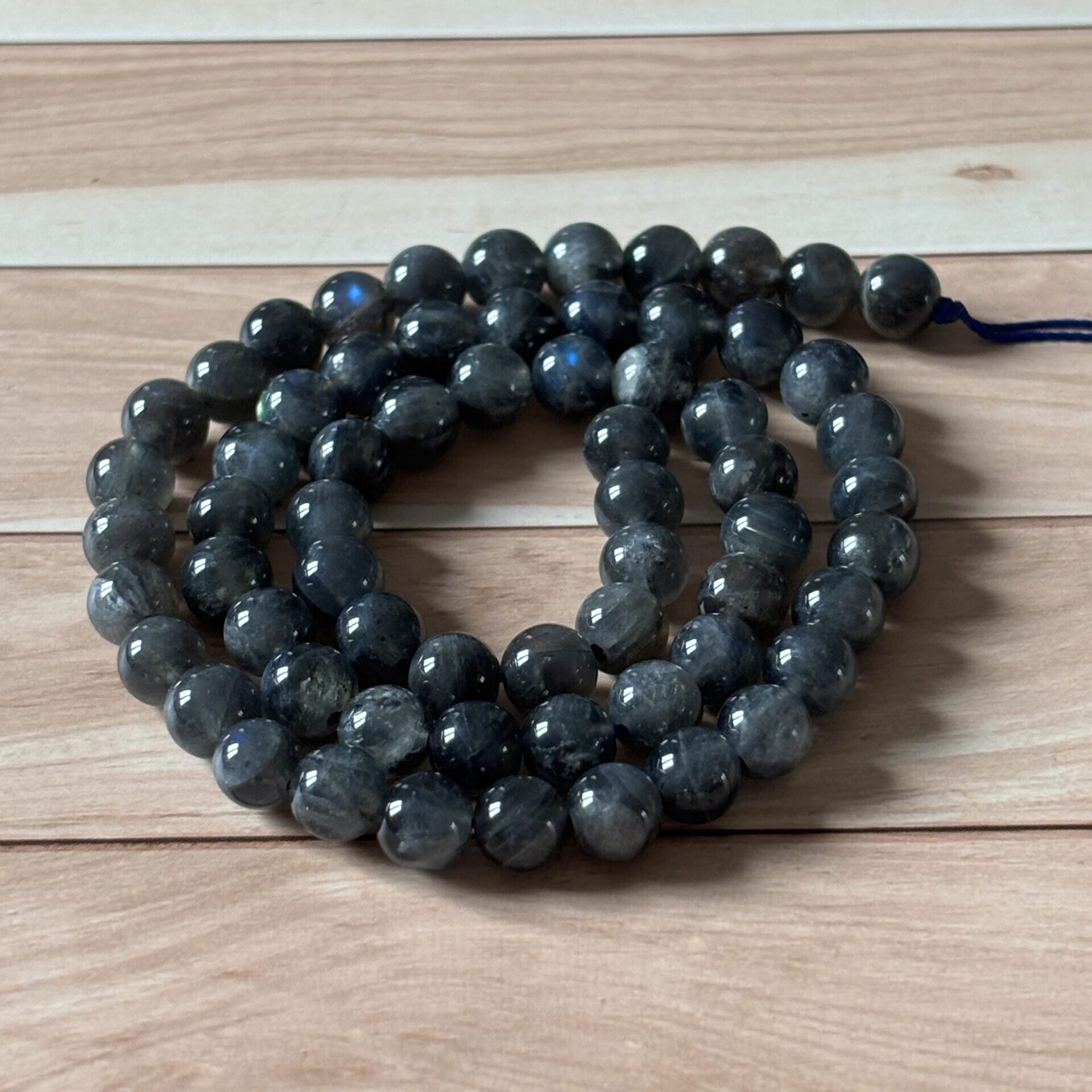 Perles rondes 6 mm en labradorite véritable, reflet bleu vert