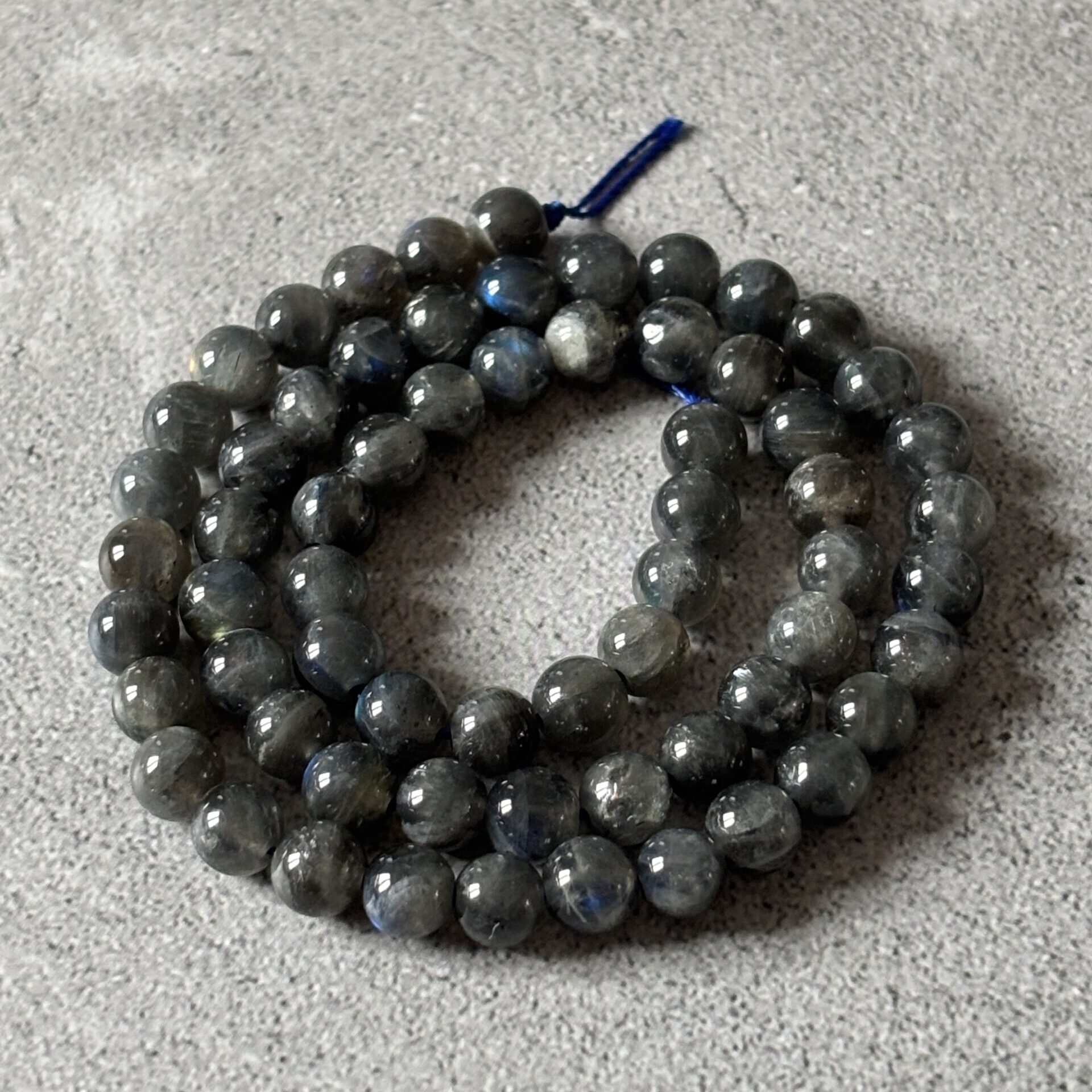 Perles labradorite polies 6 mm, pierre semi-précieuse aux jeux de lumière