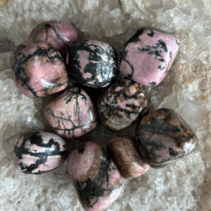 rhodonite pierre roulée