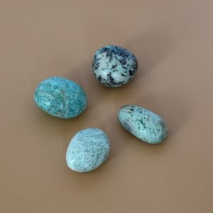 Pierre roulée en Chrysocolle – énergie féminine, douceur et guérison émotionnelle