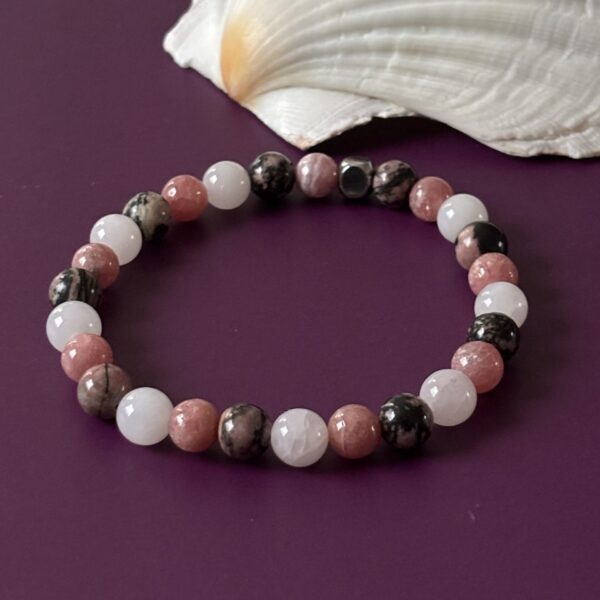 Bijou énergétique chakra cœur en pierres naturelles – quartz rose, rhodochrosite et rhodonite