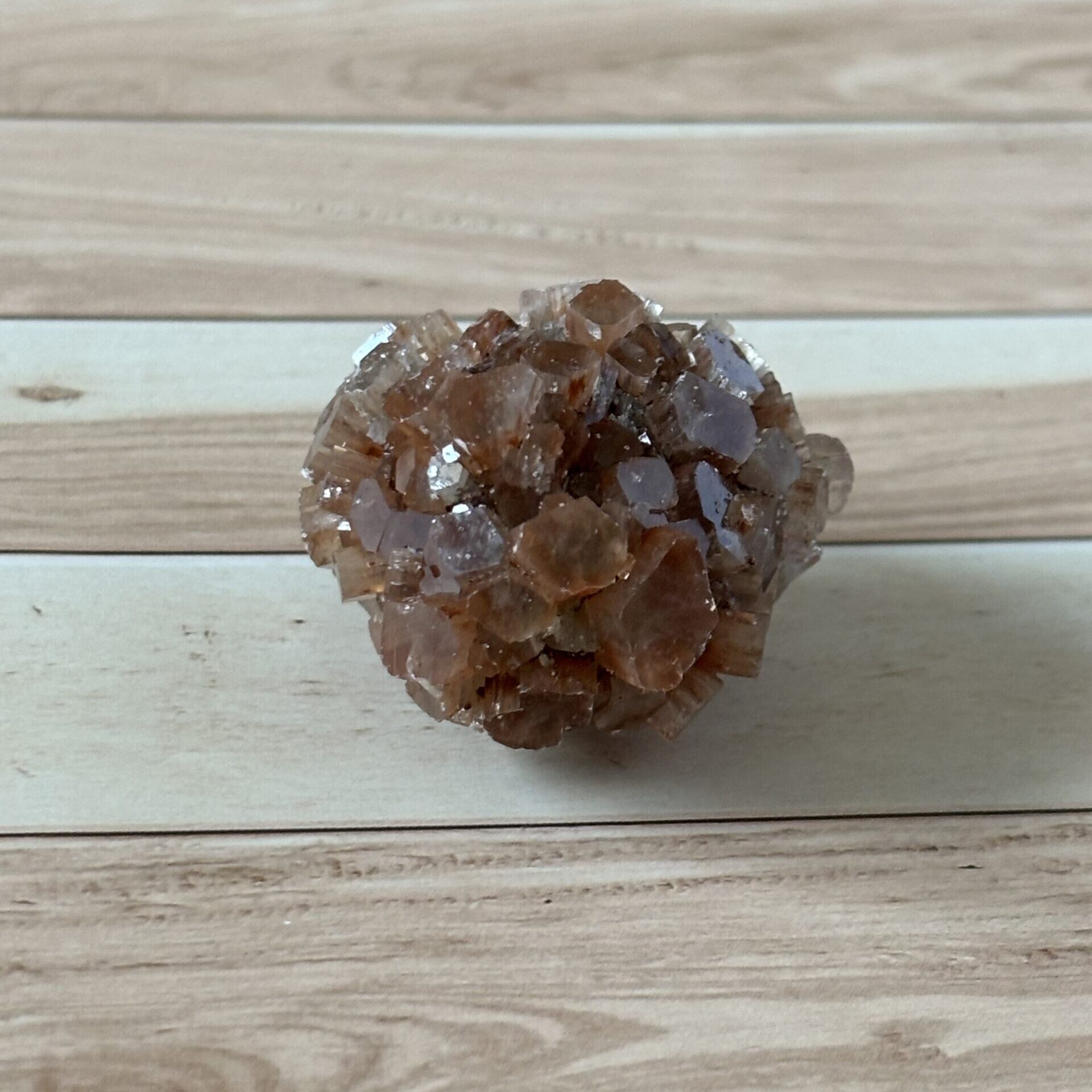 Pierre brute d’Aragonite naturelle – énergie apaisante et ancrage émotionnel