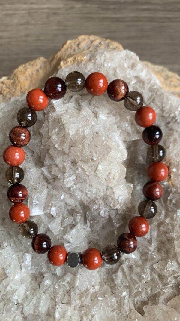 Bracelet chakra racine en pierres naturelles de jaspe rouge, œil de taureau et quartz fumé