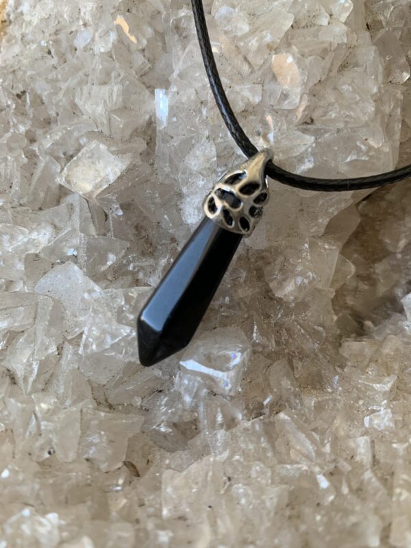 obsidienne noire pendentif pierre pointe