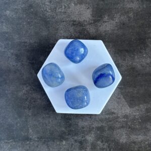 Aventurine bleue naturelle – pierre roulée d’apaisement et d’expression