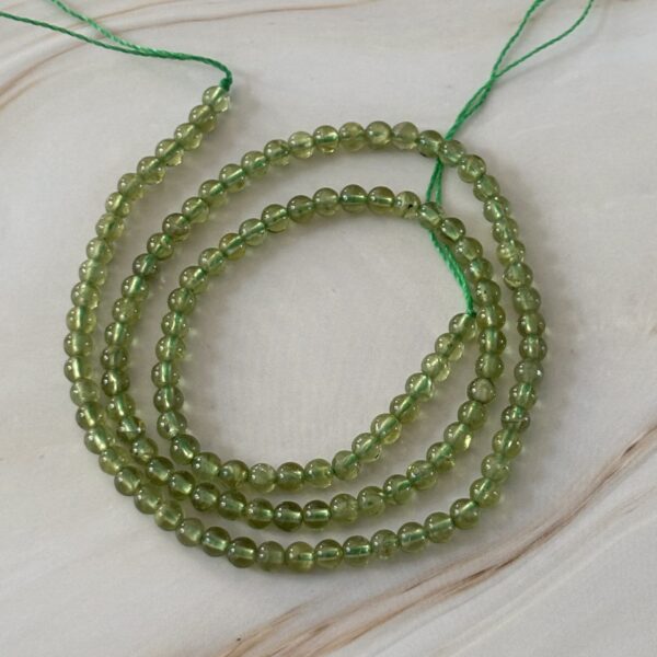 Perles naturelles péridot 4 mm harmonie et joie