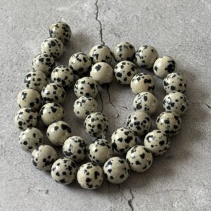 Perles jaspe dalmatien 10 mm pour création de bracelets et colliers