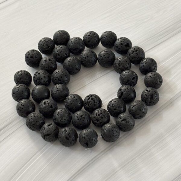 perles 10 mm pierre de lave naturelles rondes pour création de bracelet, collier, et accessoires
