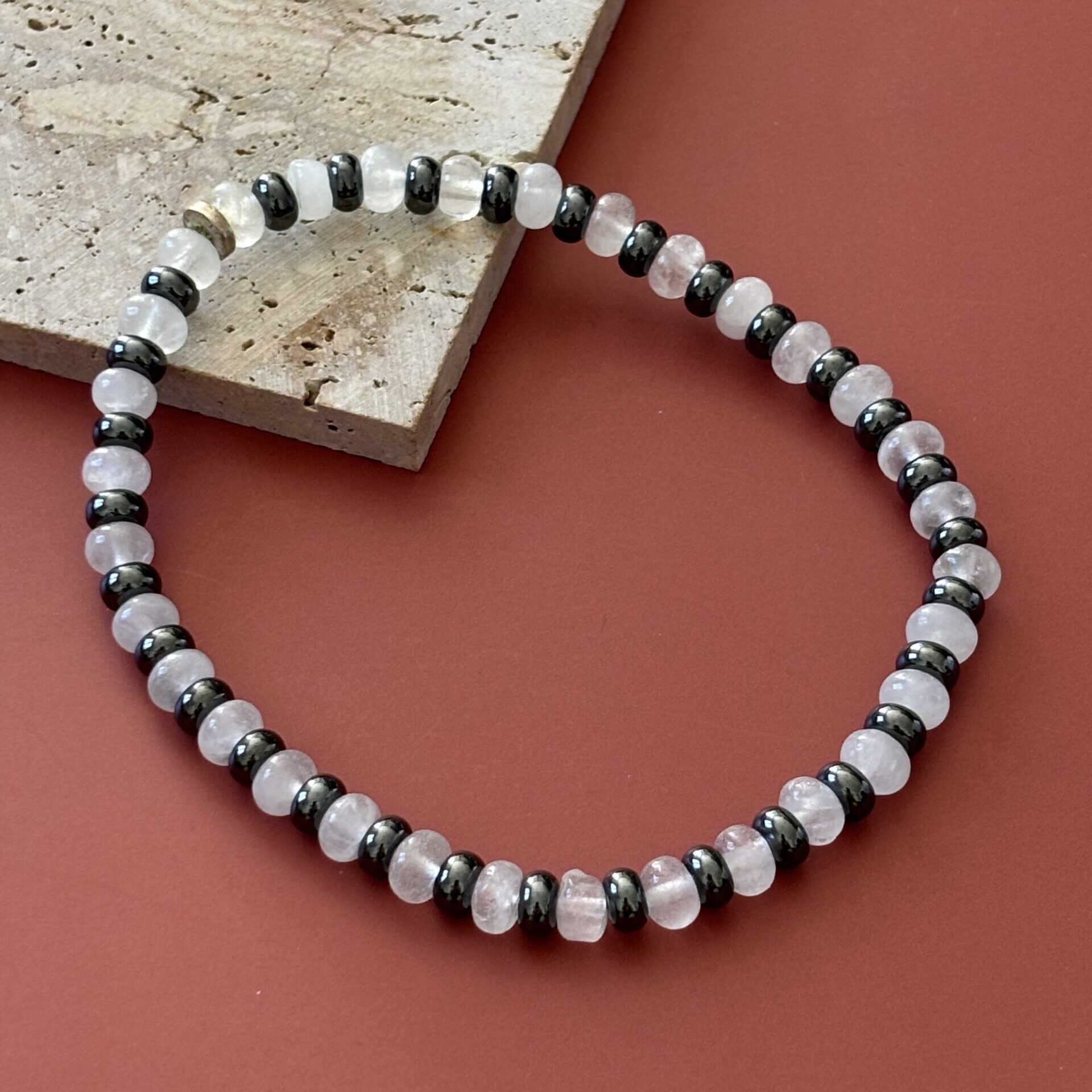 Bracelet de cheville en hématite et cristal de roche rondelles naturelles