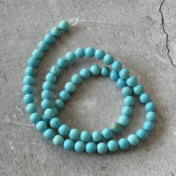Turquoise Sinkiang véritable en perles rondes 6 mm pour fabrication de bijoux