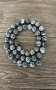 Jaspe netstone naturel en perles de 6 ou 8 mm vendues à l'unité, en lot ou fil complet
