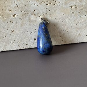 Pendentif bullet en Lapis Lazuli – pierre bleue intense et monture argentée