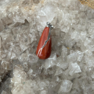 Pendentif bullet en pierre naturelle de jaspe rouge