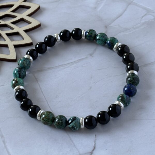 Bracelet Capricorne – azurite et jais pour ancrage et intuition