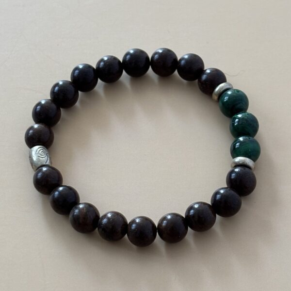Bracelet en malachite et bois d’ébène – bijou mixte élégant et énergétique