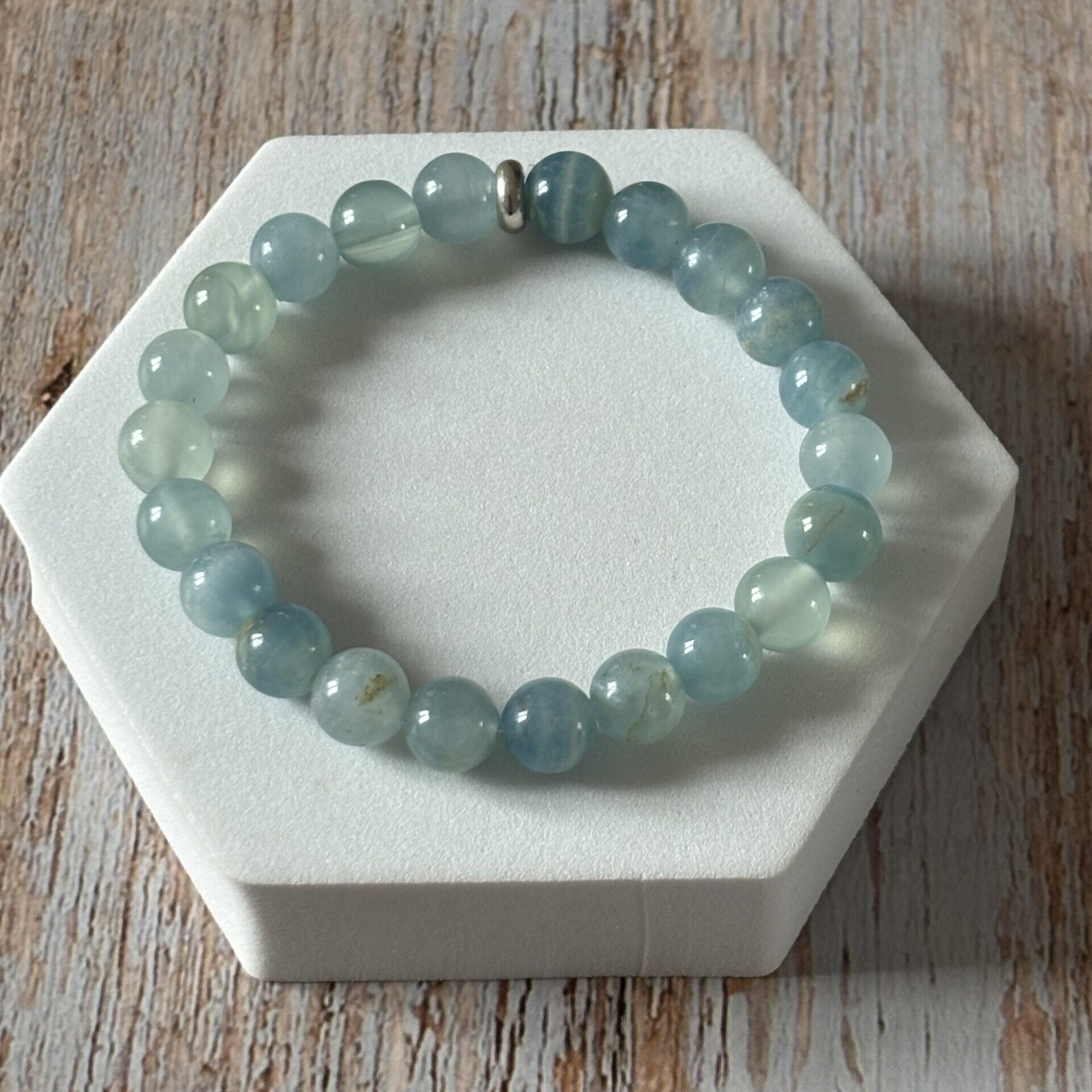 bracelet calcite bleue – pierre naturelle apaisante et communication