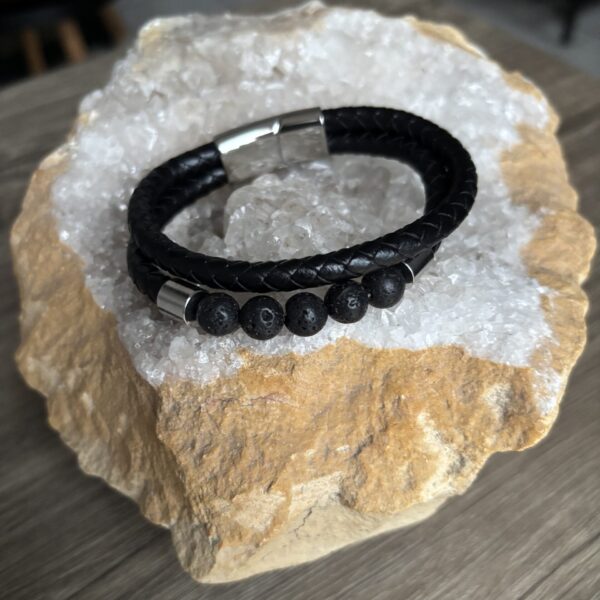 bracelet double rangs cuir et pierre de lave