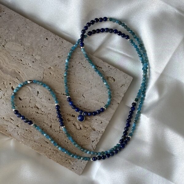 Bijou raffiné en Lapis Lazuli et Apatite – collier argenté en pierres naturelles 4 mm