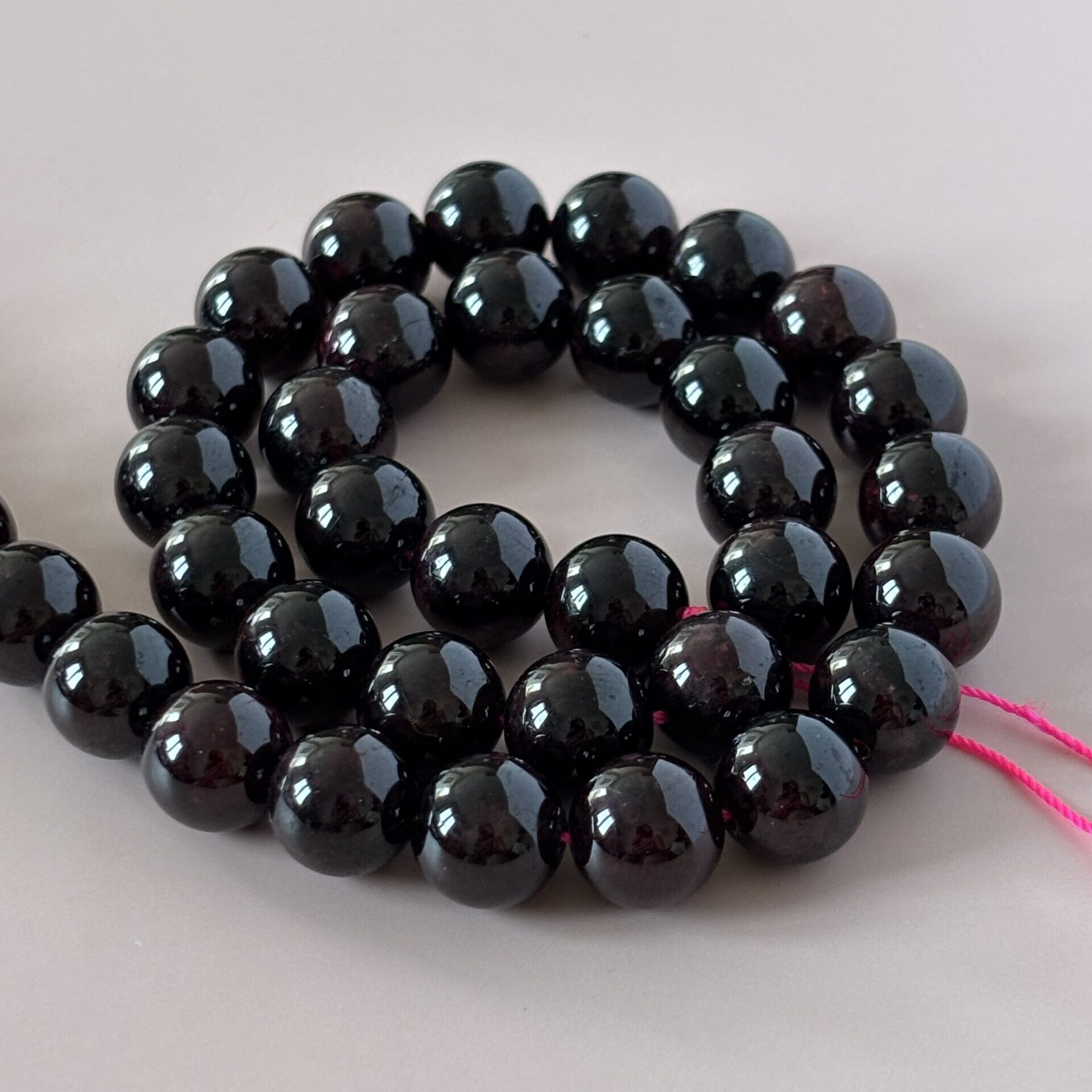 Perles grenat 10 mm naturelles pour bijoux artisanaux