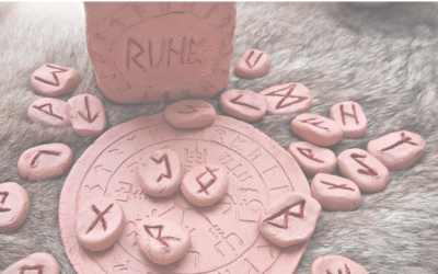 Runes : découvrez la signification des 25 symboles divinatoires
