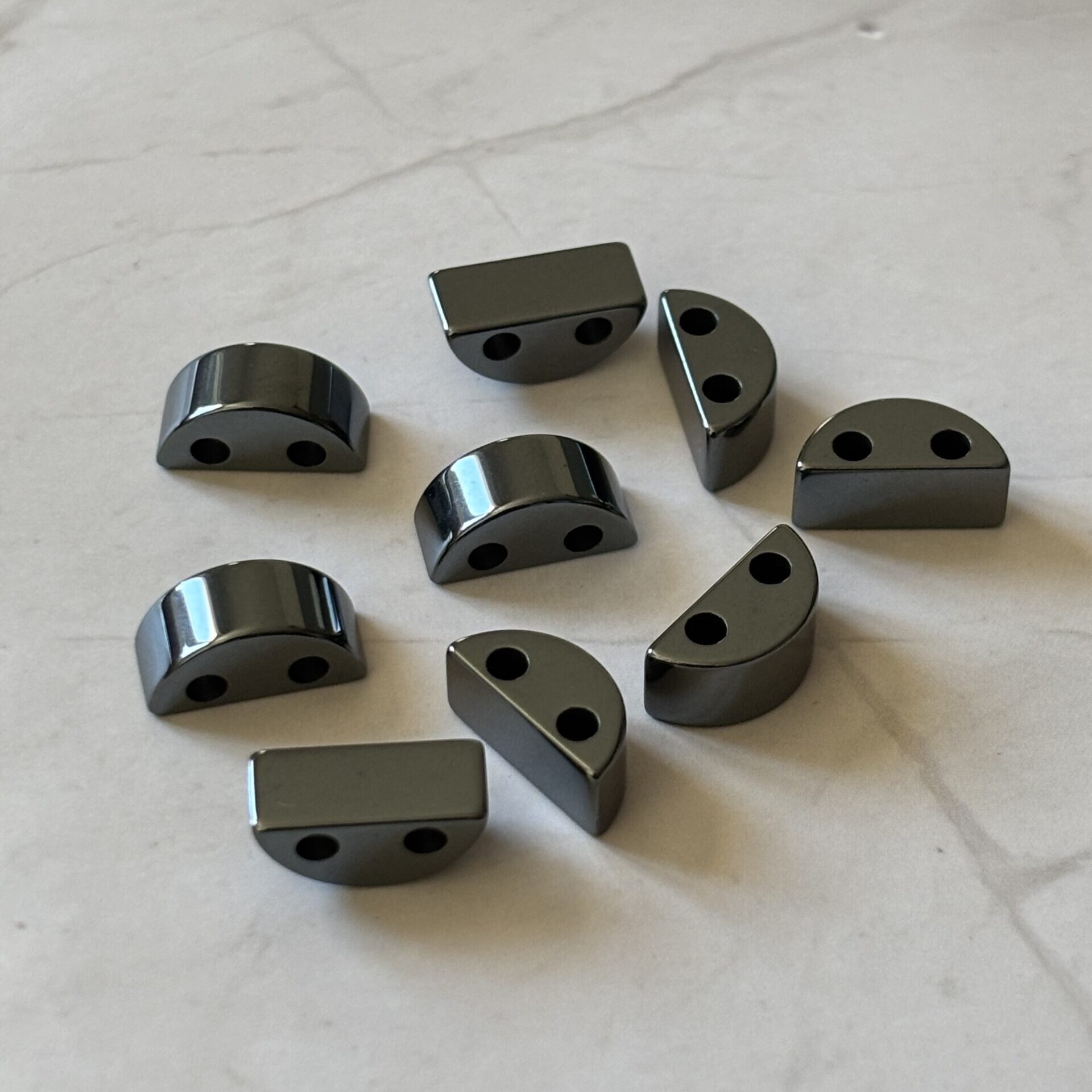 Séparateur 2 trous hématite pour perles 6 mm