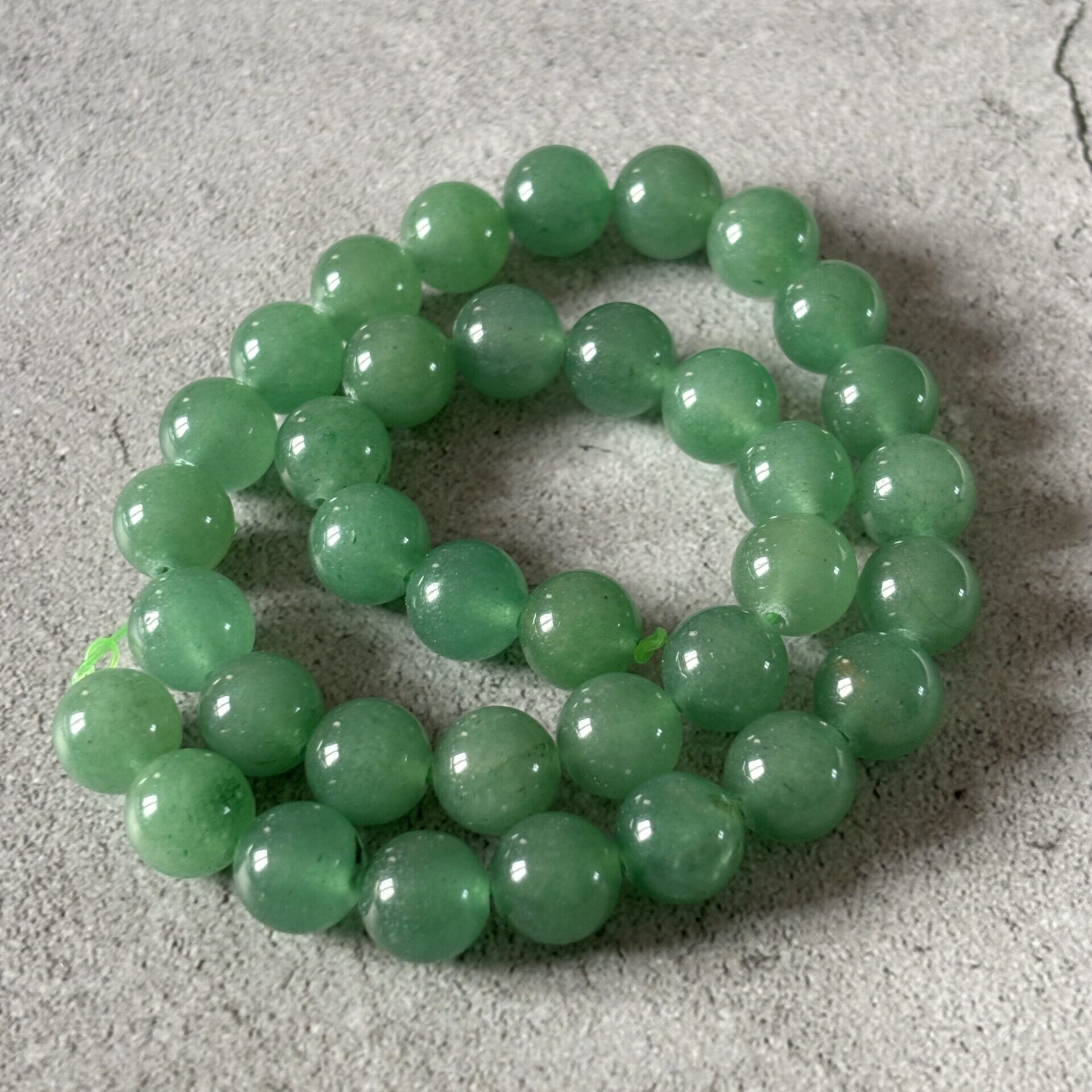 Aventurine verte naturelle 10 mm en perles rondes pour bracelets et colliers