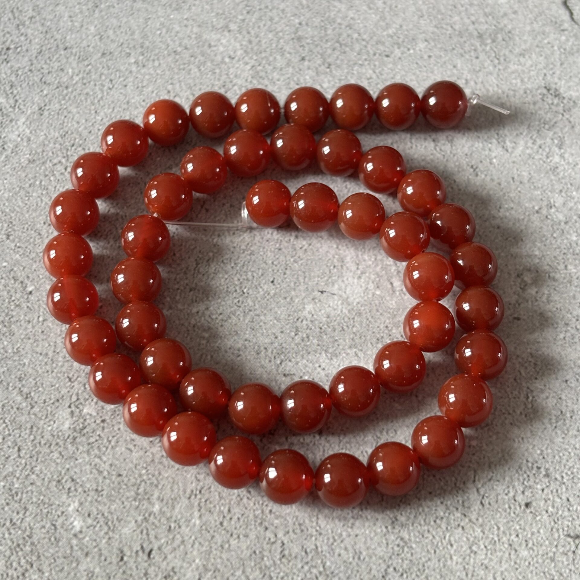 Perles de cornaline unie 8 mm en pierre naturelle pour création de bijoux artisanaux