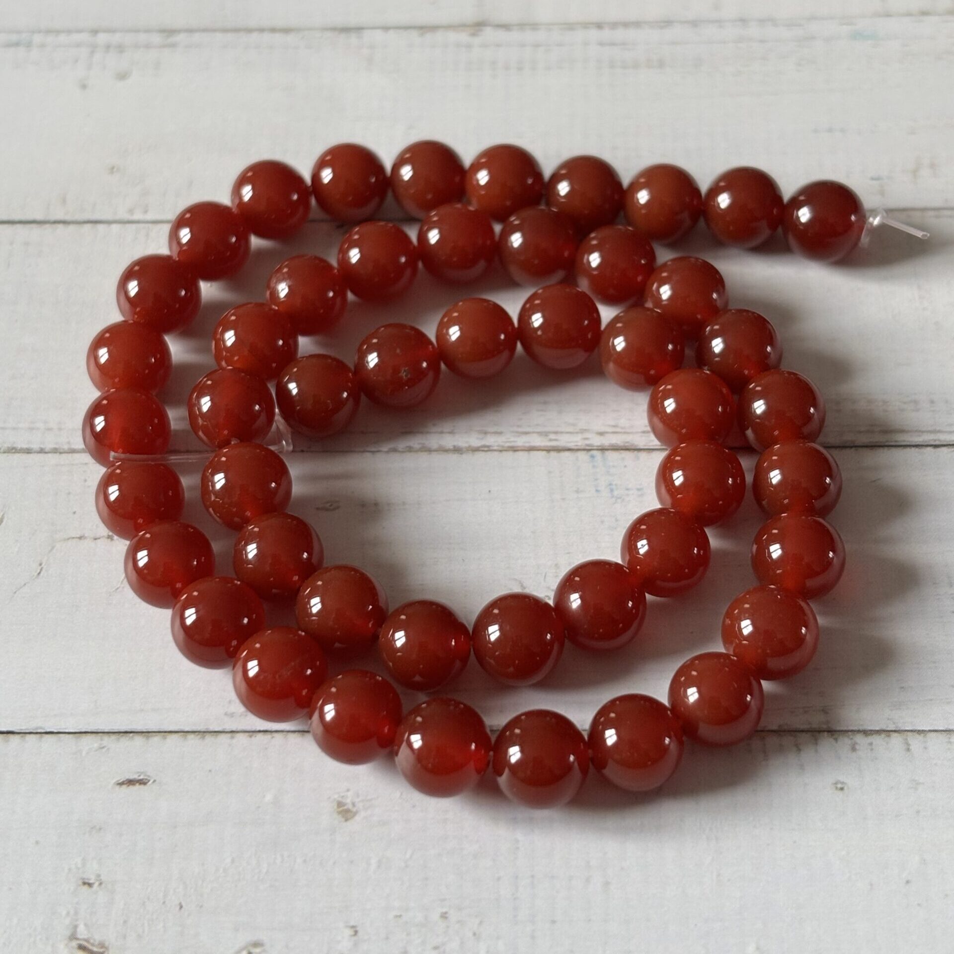 Cornaline naturelle 8 mm en perles rondes unies pour bracelets et colliers